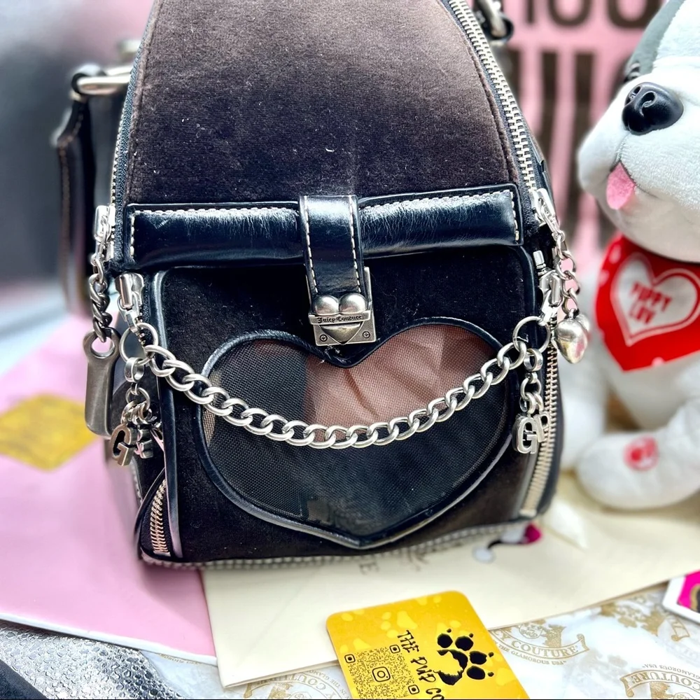 Juicy Couture Carrier